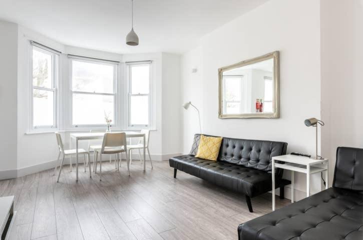 Seafield Seafront Apartments 브라이턴 외부 사진